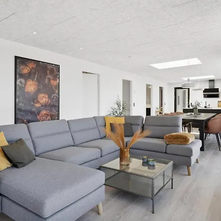 Stunning In With Wifi And 4 Bedrooms * Glesborg