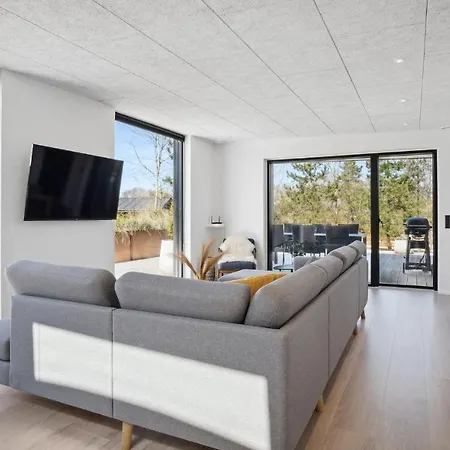 Stunning In With Wifi And 4 Bedrooms 펜션 *